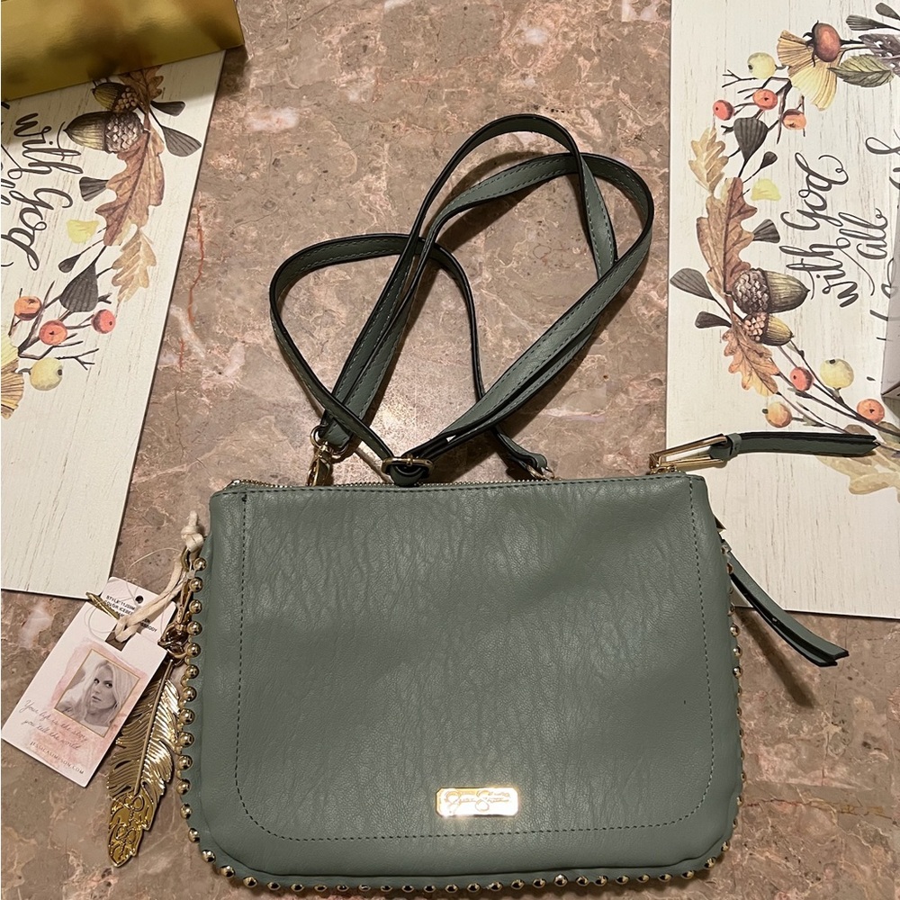 Elegant Green Crossbody Bag